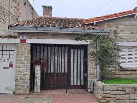 PH 3 AMBIENTES CON PATIO PROPIO - Z/PUERTO - Interno.