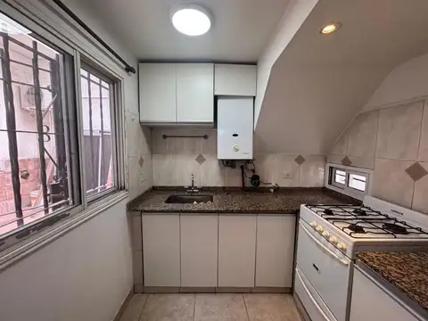 DEPTO VENTA - B° LA 6TA- 2 DORMI CON PATIO NO PH