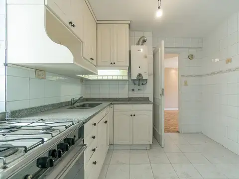 Av La Plata  133 Caballito