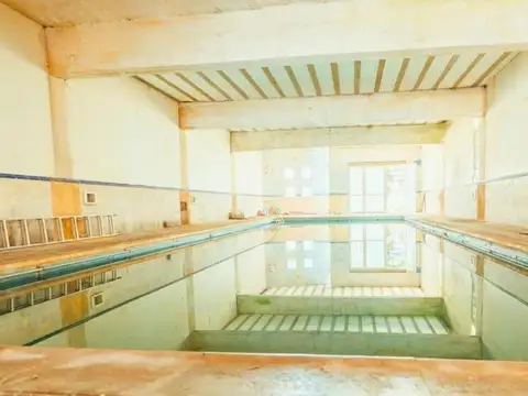 Vieytes e/ Tucuman y Arenales