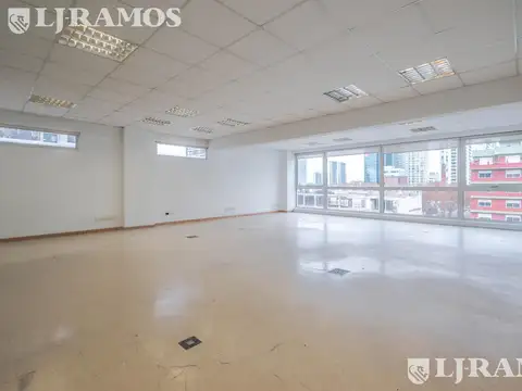 Edificio Comercial en Puerto Madero