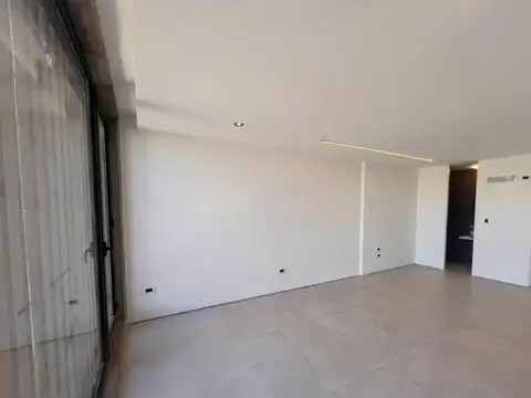 OFICINA en ALQUILER/VENTA a estrenar - 485(MITRE) e/ 137 y 138 - Entrega Inmediata