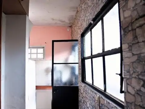 Depto Tipo Casa en Venta en Lomas De Zamora, USD 24.500