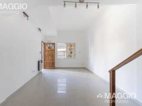 Depto Tipo Casa en Venta de 3 dormitorios