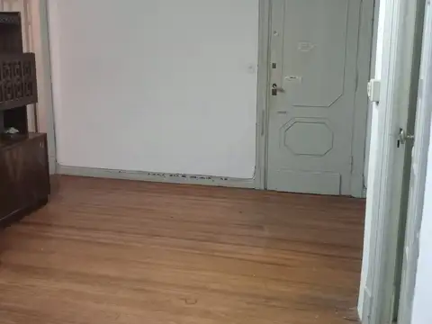 Departamento en Alquiler en Balvanera, $ 700.000