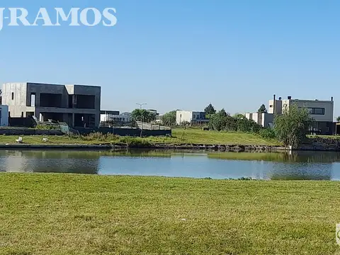 Oportunidad Terreno en San Sebastián area 9 APTO CREDITO MB