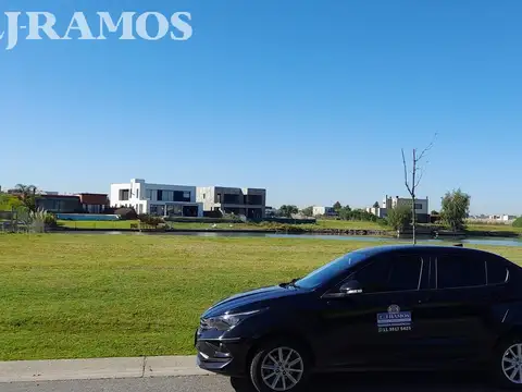 Terreno en Venta 30  mts Frente