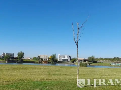 Terreno en Venta en San Sebastian, USD 49.000