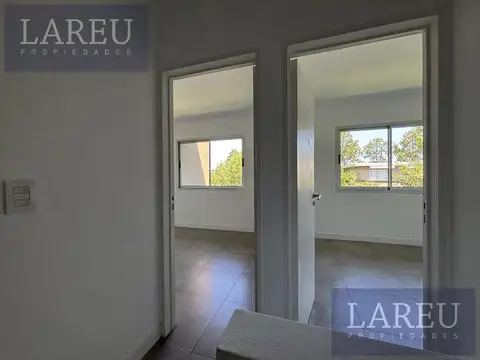 Departamento en Alquiler con 1 cocheras