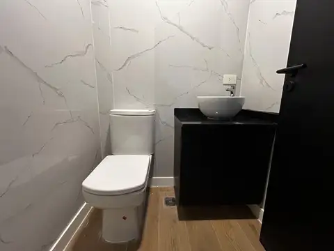 Alquiler de Oficina de 81 m2 en Polo Desing - Guillermo E Hudson