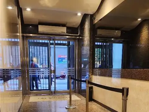 Oficina 3 ambientes con 1 baño