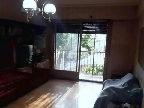 Departamento 4 ambientes con 2 baños