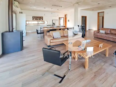 Casa en Alquiler Temporal en Pinamar, USD 0