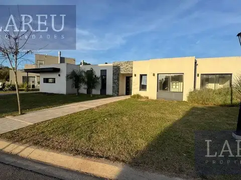 Casa en  Santo Tomas