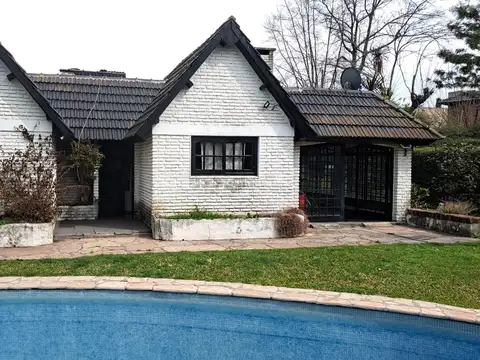 Casa en Venta en Las Lajas Country Club, USD 165.000