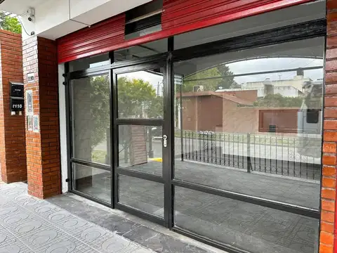 VENTA LOCAL COMERCIAL EN VILLA TESEI HURLINGHAM