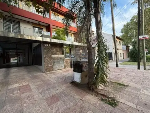 Cochera cubierta en Lomas de Zamora