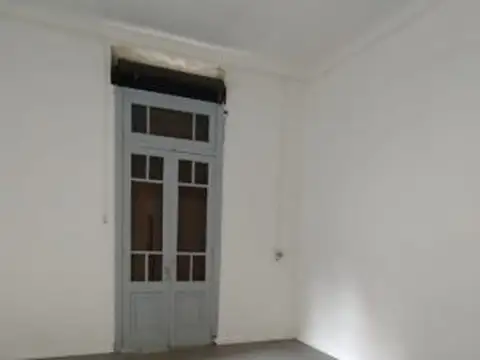 Alsina 1400 , Piso No definido