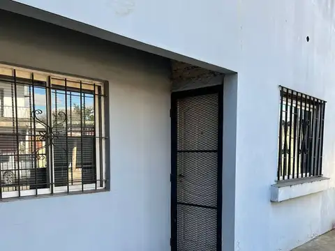 Departamento en Venta en Rafael Calzada, USD 65.000