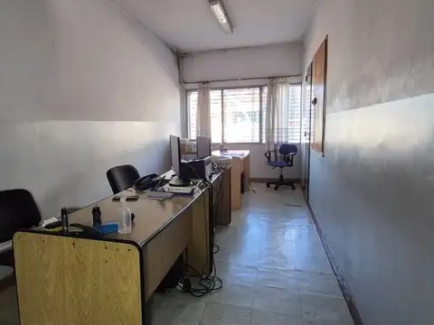 Galpon en Venta en Parque Chacabuco, USD 499.000