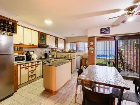 Depto Tipo Casa en Venta en Saavedra, USD 330.000