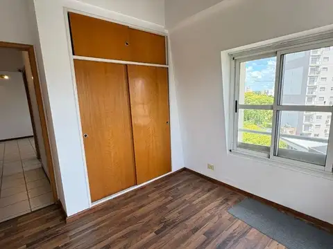 Departamento en Alquiler en Campana, $ 850.000