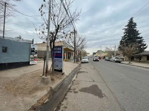 Casa en Venta en Neuquen, USD 220.000
