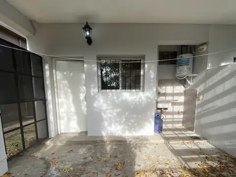 Departamento en Alquiler con 1 cocheras