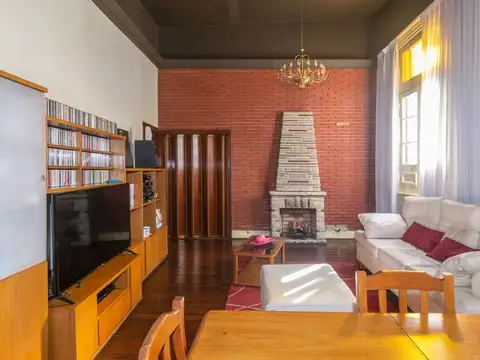 Casa 4 ambientes con 1 baño