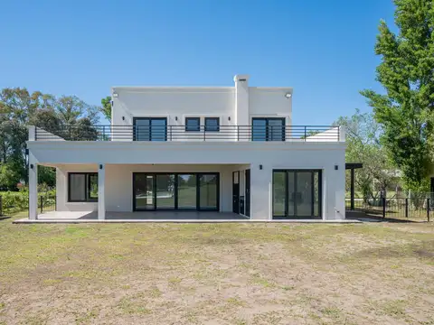 Casa en venta en el Barrio Medal Country club, Pilar, GBA Norte - 4 Ambientes