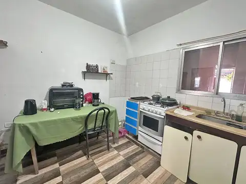 Casa 5 ambientes con 4 baños