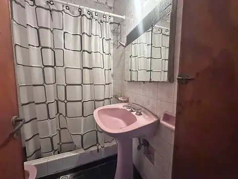 CASA EN LOTE PROPIO MULTIFAMILIAR CON POTENCIAL