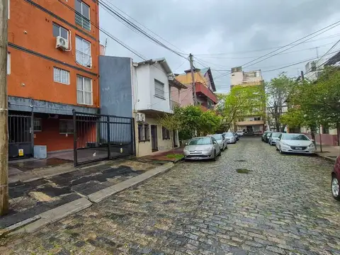 VENTA COCHERA SAN FERNANDO FACIL ACCESSO PB FRENTE