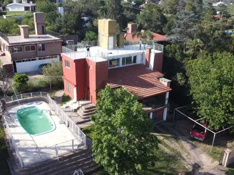 PASTEUR ESQUINA MARCONI 1400