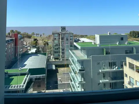 BURATTI, Alquiler 5 ambientes en torre Libertador Boulevard, Vicente Lopez