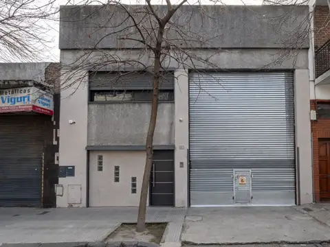 Galpon en Venta en Caballito Norte, USD 425.000