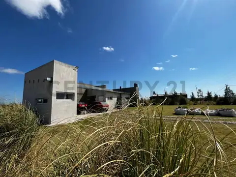 78 y Ruta 11 100, Piso 0