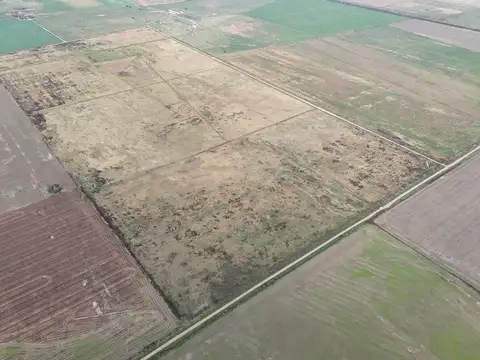 Campo en Villa Eloisa