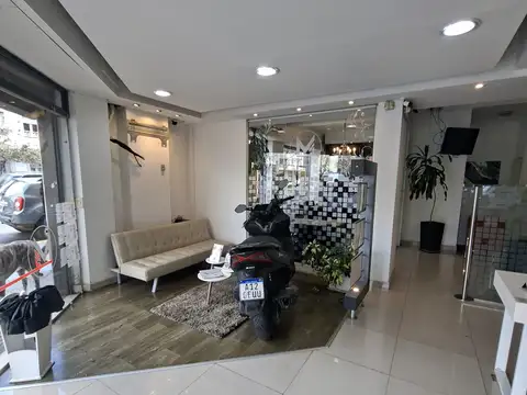 Local en Venta en Flores Sur, USD 450.000