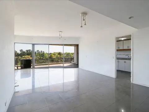 Departamento en Venta en Marinas Golf, USD 280.000
