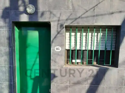 PH AL FRENTE PLANTA BAJA 3 Ambientes con Patio