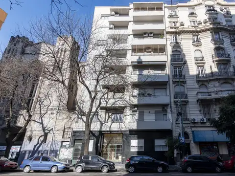 Departamento de 4 ambientes con dependencia en Venta en Almagro