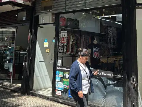 Local en alquiler sobre Blanco Encalada y Av. Cabildo