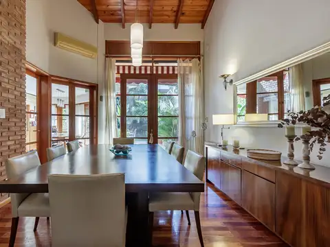 Casa en Venta de 4 dormitorios