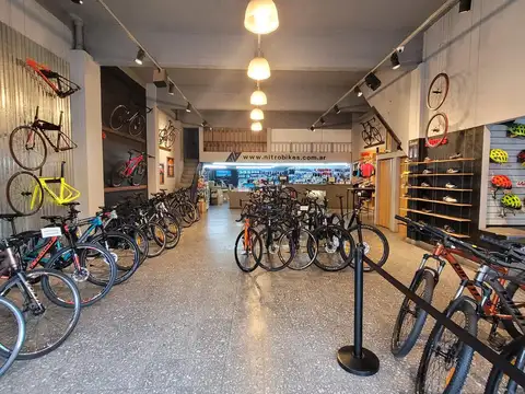 Local en Venta en Moron Norte, USD 480.000