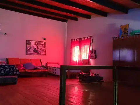 Casa 4 ambientes con 1 baño