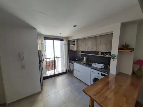 Amplio Monoambiente Amoblado | M/Lum | Excelente Ubicación