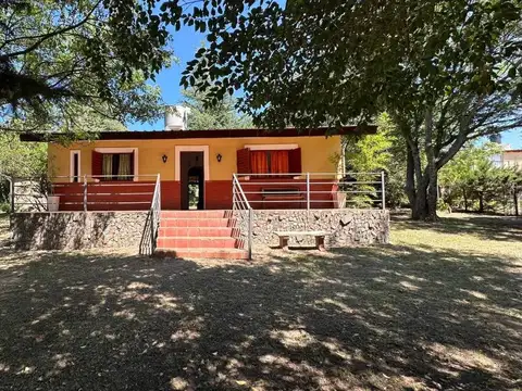 VENTA CASA 2 DORM. PILETA QUINCHO MIRADOR DEL LAGO