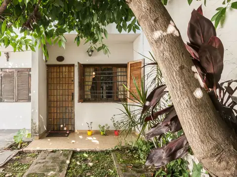 Depto Tipo Casa en Venta de 3 ambientes