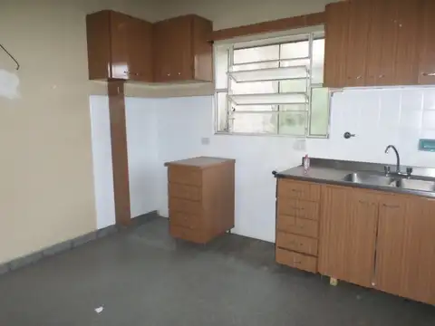 Depto Tipo Casa en Venta en Jose Leon Suarez, USD 60.000